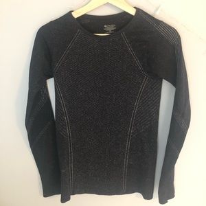 Athleta glow top black and gold shimmer size xs